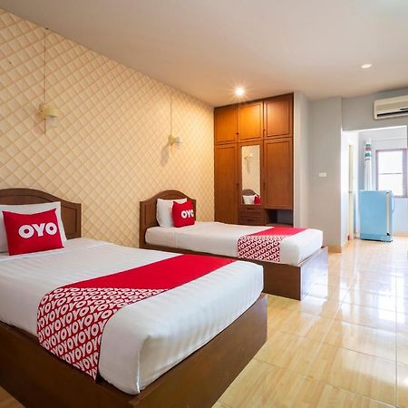 פאטאיה Oyo 663 Green Beach Room מראה חיצוני תמונה