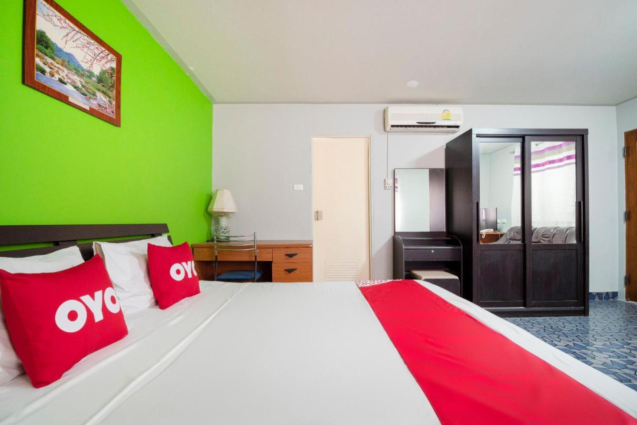 פאטאיה Oyo 663 Green Beach Room מראה חיצוני תמונה