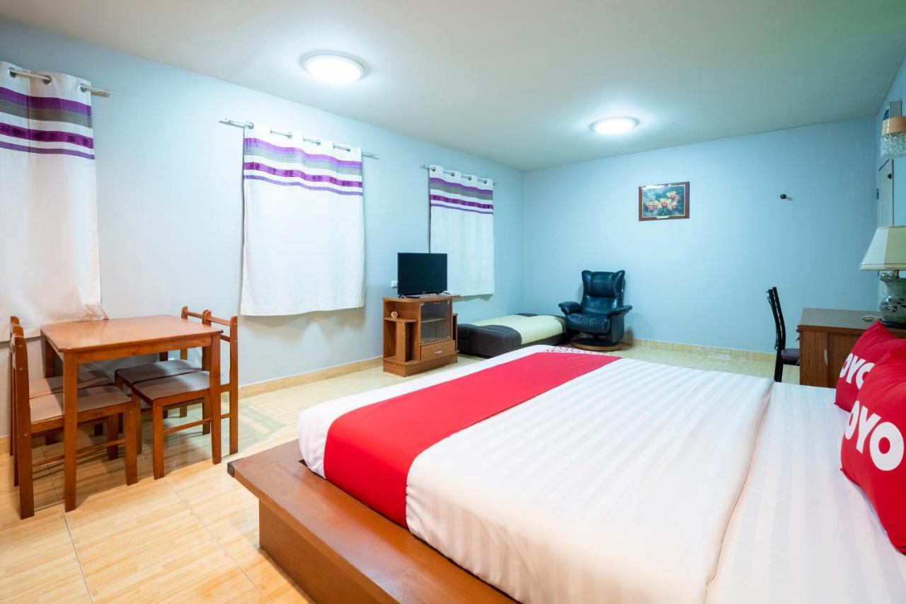 פאטאיה Oyo 663 Green Beach Room מראה חיצוני תמונה