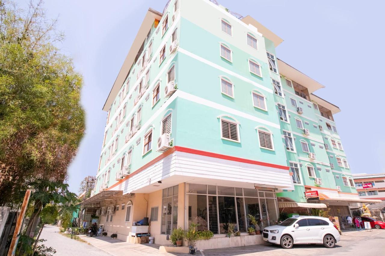 פאטאיה Oyo 663 Green Beach Room מראה חיצוני תמונה