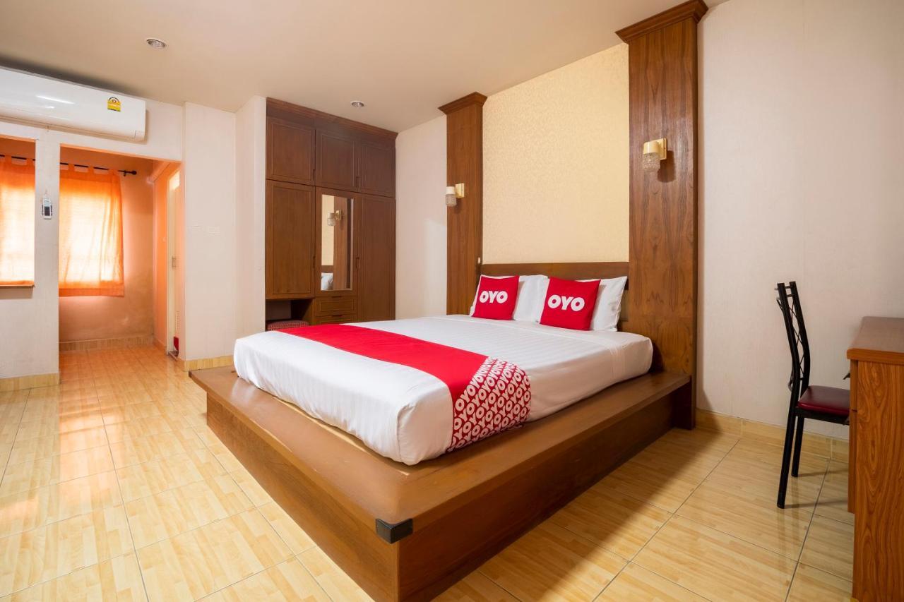פאטאיה Oyo 663 Green Beach Room מראה חיצוני תמונה