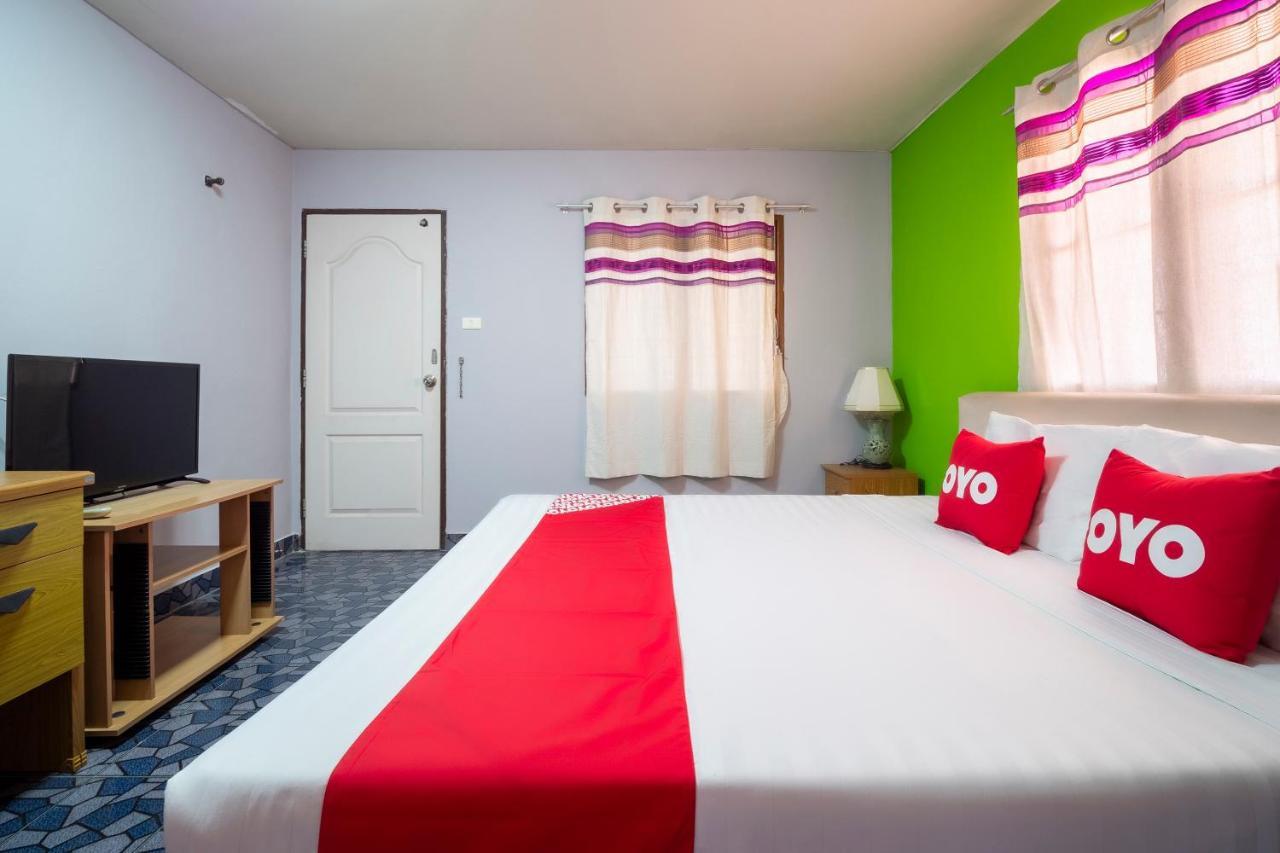 פאטאיה Oyo 663 Green Beach Room מראה חיצוני תמונה