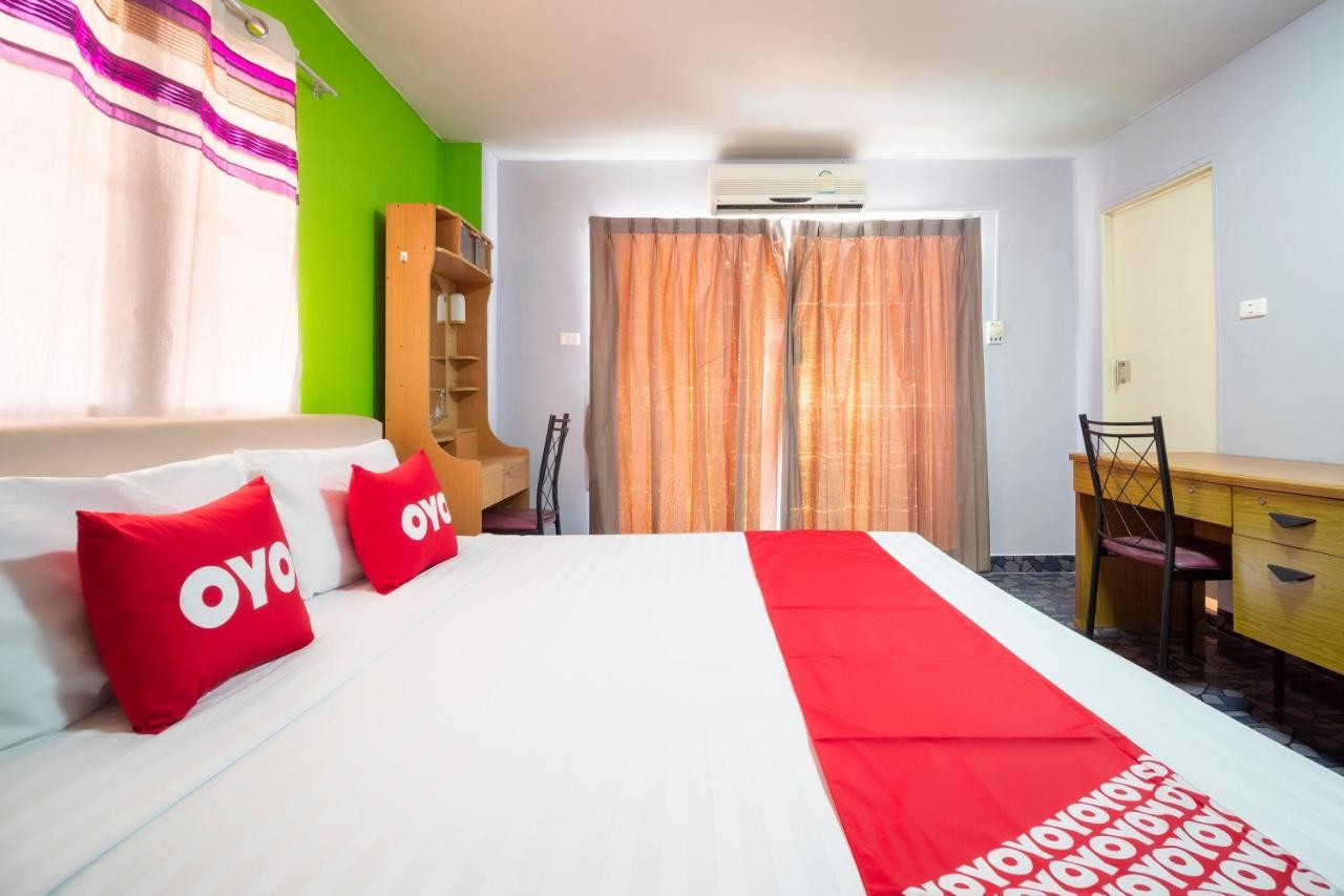 פאטאיה Oyo 663 Green Beach Room מראה חיצוני תמונה