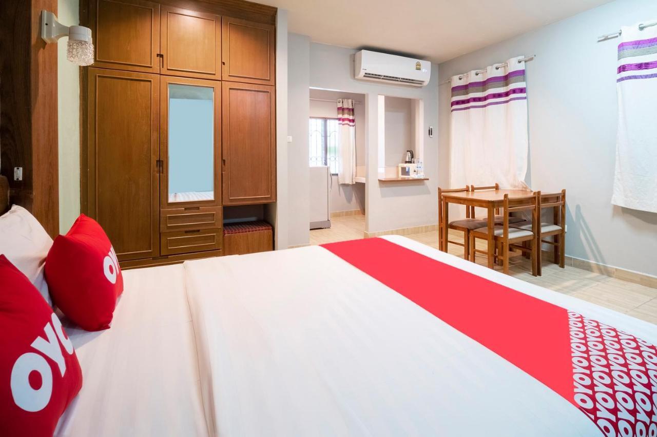 פאטאיה Oyo 663 Green Beach Room מראה חיצוני תמונה
